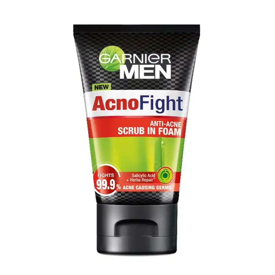 Men Acno Fight Anti-Acne Scrub in Foam จาก Garnier 100 ml